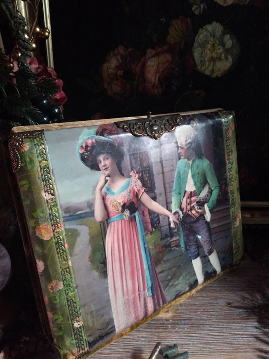 Antique Victorian Green Velvet Photo Album