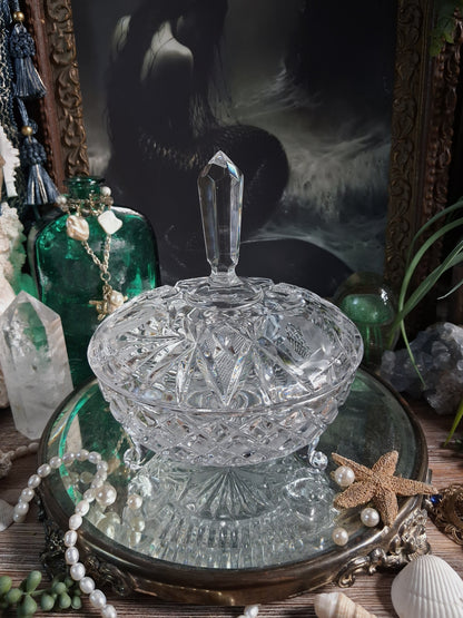 Vintage Crystal Finial Covered Dish / Footed Offering Vessel