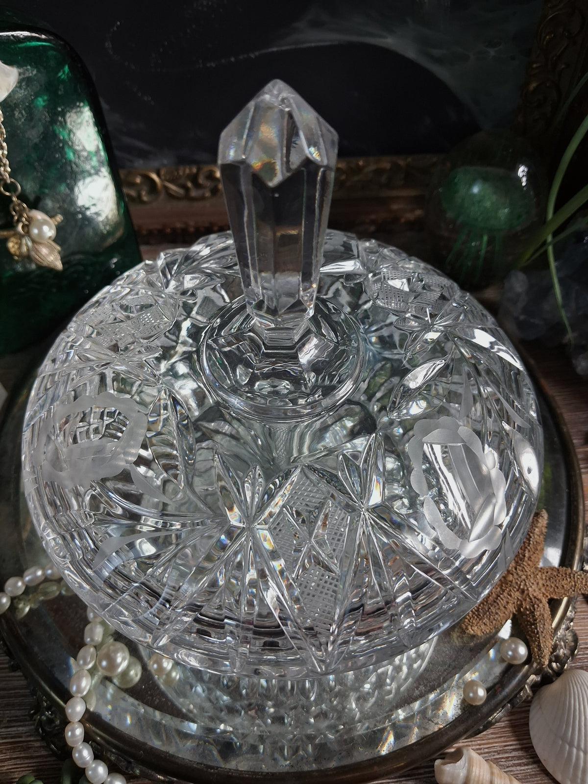 Vintage Crystal Finial Covered Dish / Footed Offering Vessel