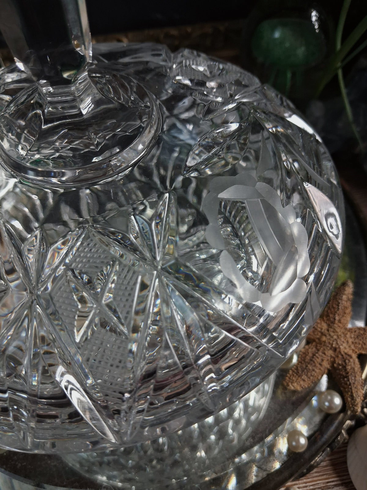 Vintage Crystal Finial Covered Dish / Footed Offering Vessel