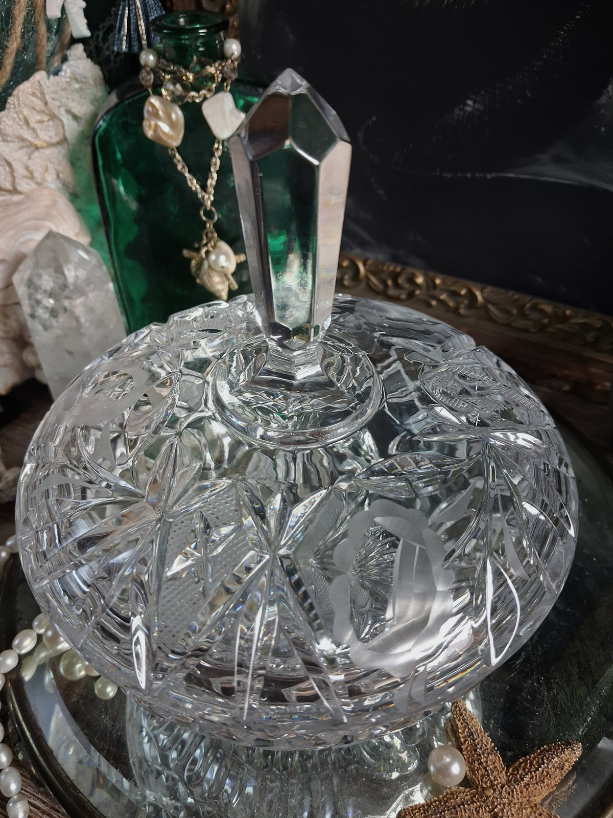 Vintage Crystal Finial Covered Dish / Footed Offering Vessel