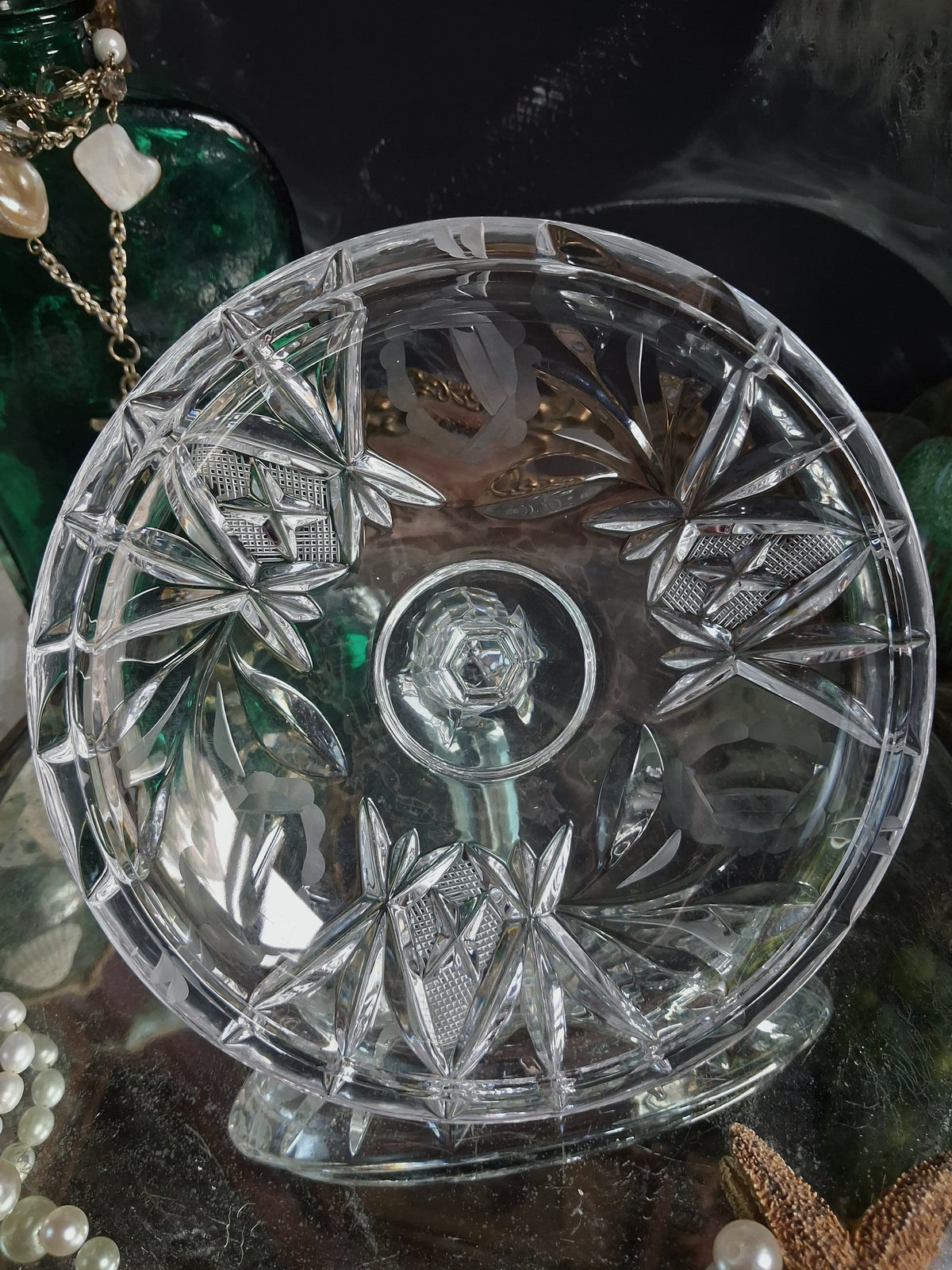 Vintage Crystal Finial Covered Dish / Footed Offering Vessel