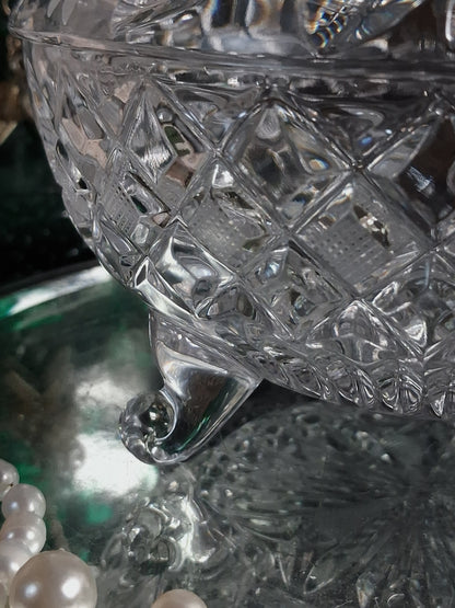Vintage Crystal Finial Covered Dish / Footed Offering Vessel