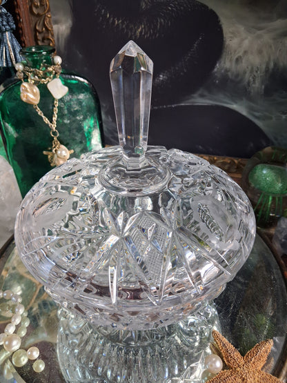 Vintage Crystal Finial Covered Dish / Footed Offering Vessel