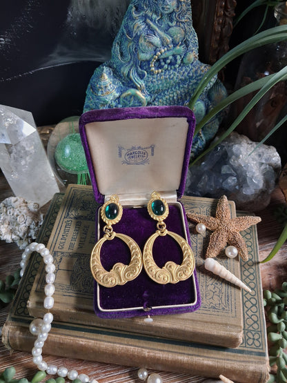 Vintage Emerald Green Cabochon Earrings