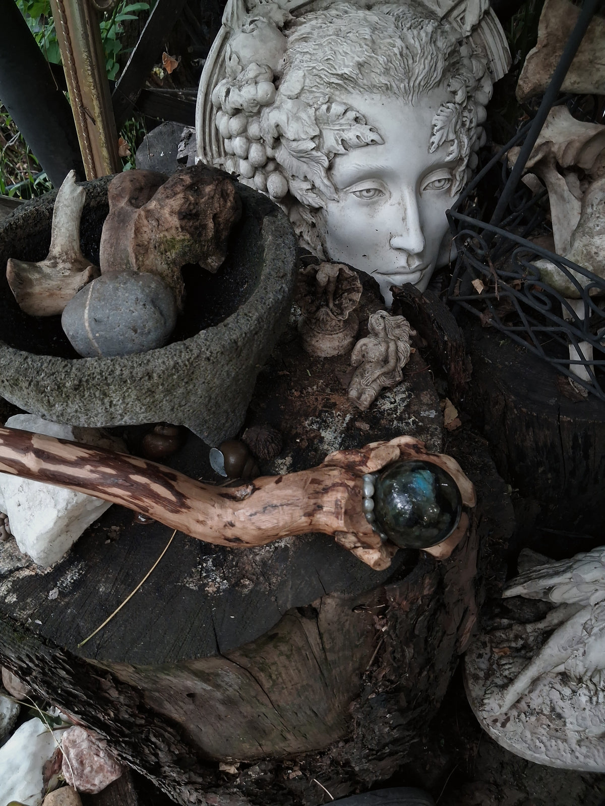 Handmade Labradorite & Pearl Hazelnut Wand / Nuada Wands