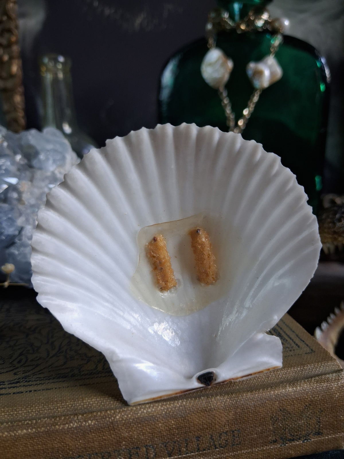 Circa 1920s Antique Seashell Lady Folk Art Figurine