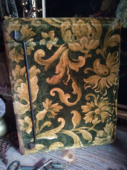 Antique Victorian Green Velvet Photo Album