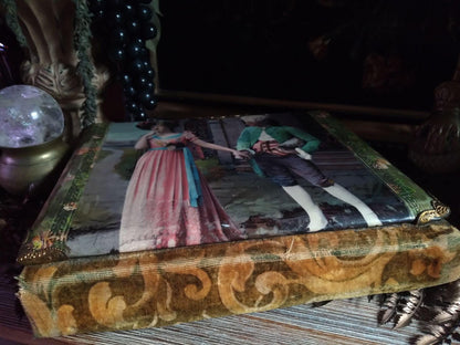 Antique Victorian Green Velvet Photo Album